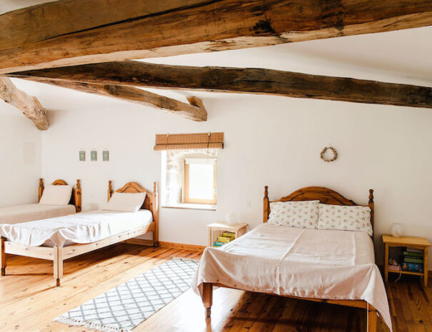 La chambre familiale du gîte l'ancien relais de poste